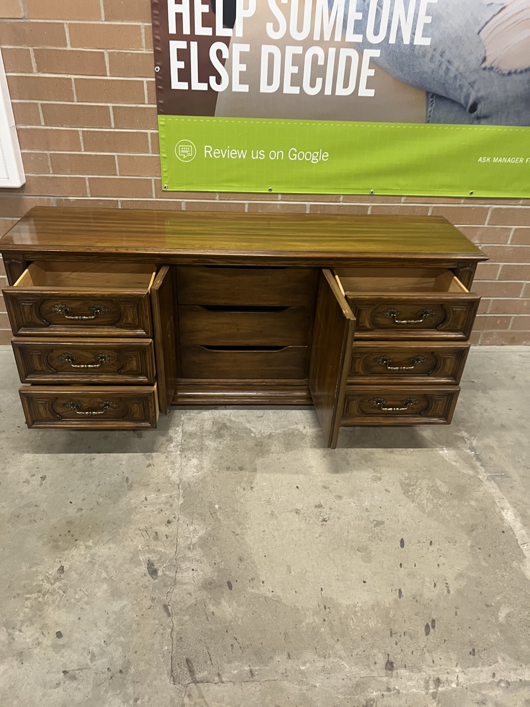 Thomasville Wood Dresser with Mirrors - photo 4