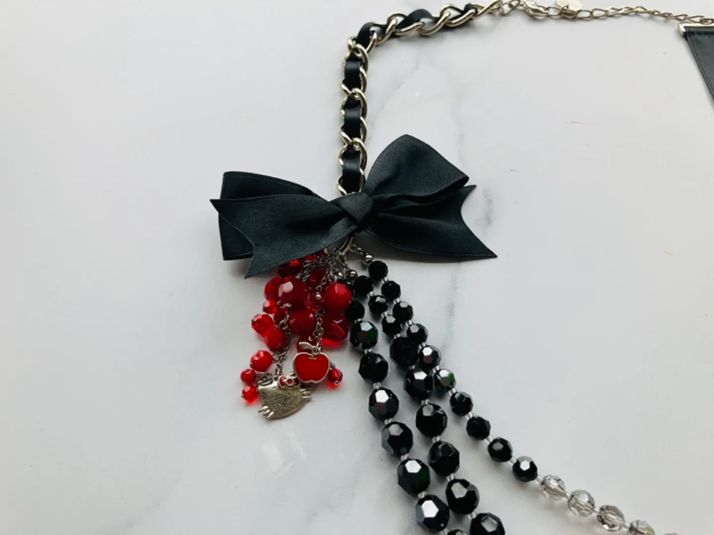 Swarovski Hello Kitty Glamour Collection Necklace image indicator(4)