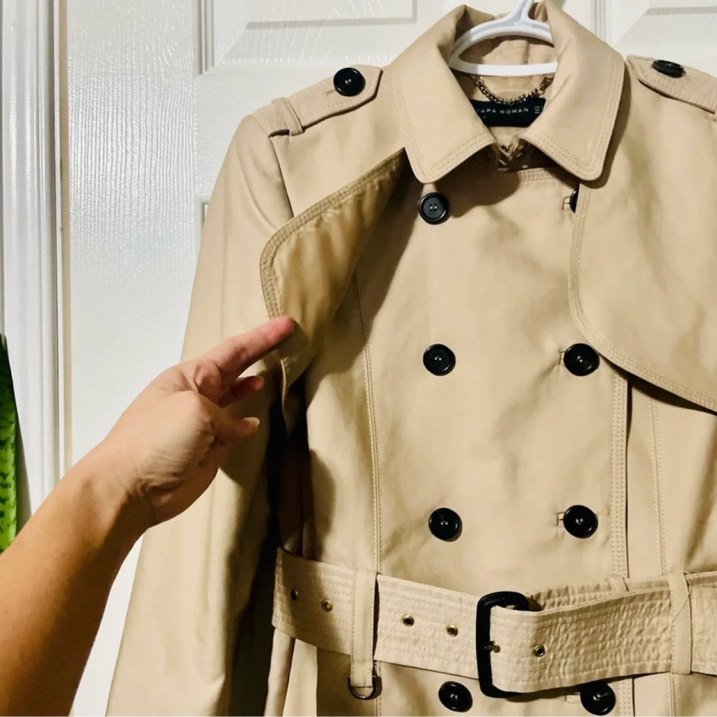 Zara Beautiful Double Breasted Water Repellent Trench Coat image indicator(4)