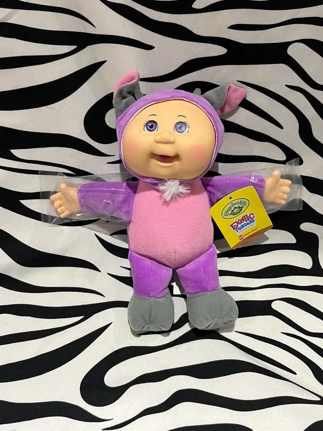 Set of 3 Cabbage Patch Exotic Friends Dolls image indicator(8)