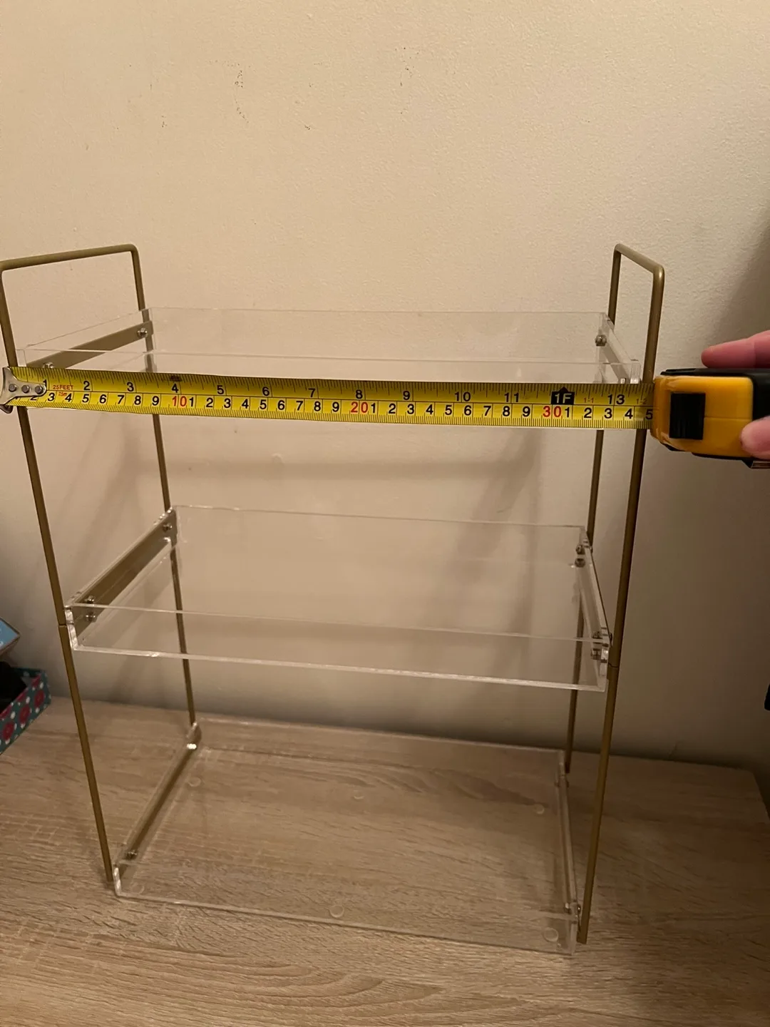 Acrylic 3 Tier Shelf with Gold Frame image indicator(2)