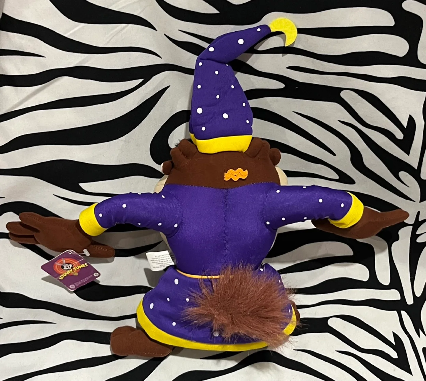 Looney Tunes Tasmanian Devil Wizard Plush Toy image indicator(5)