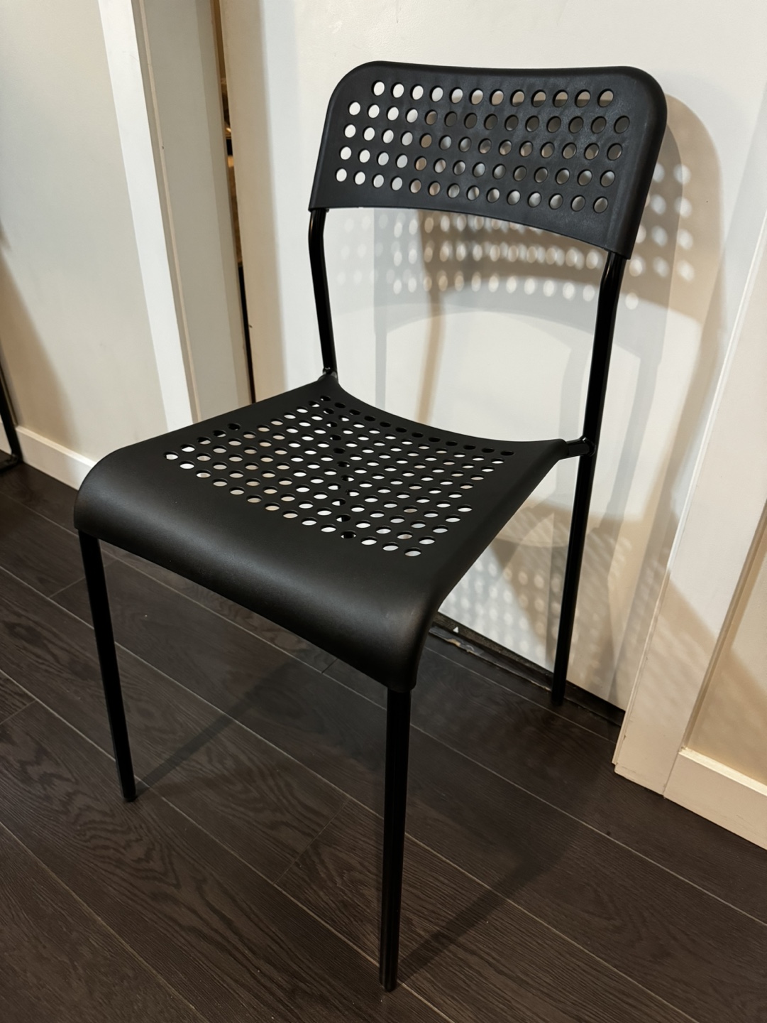 IKEA MICKE Desk + chair - photo 5