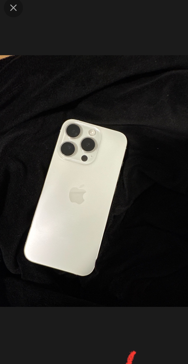 iPhone 15 Pro - 128 GB (white) - photo 3