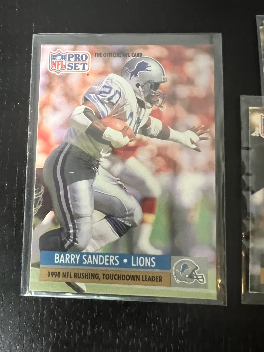 Vintage Football Cards Lot - Jerry Rice, Barry Sanders + image indicator(5)