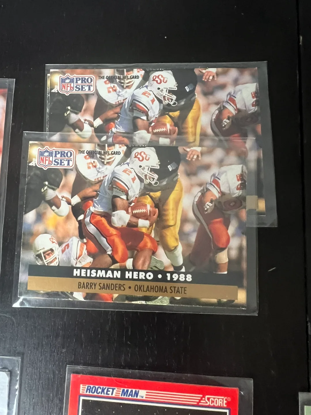 Vintage Football Cards Lot - Jerry Rice, Barry Sanders + image indicator(4)