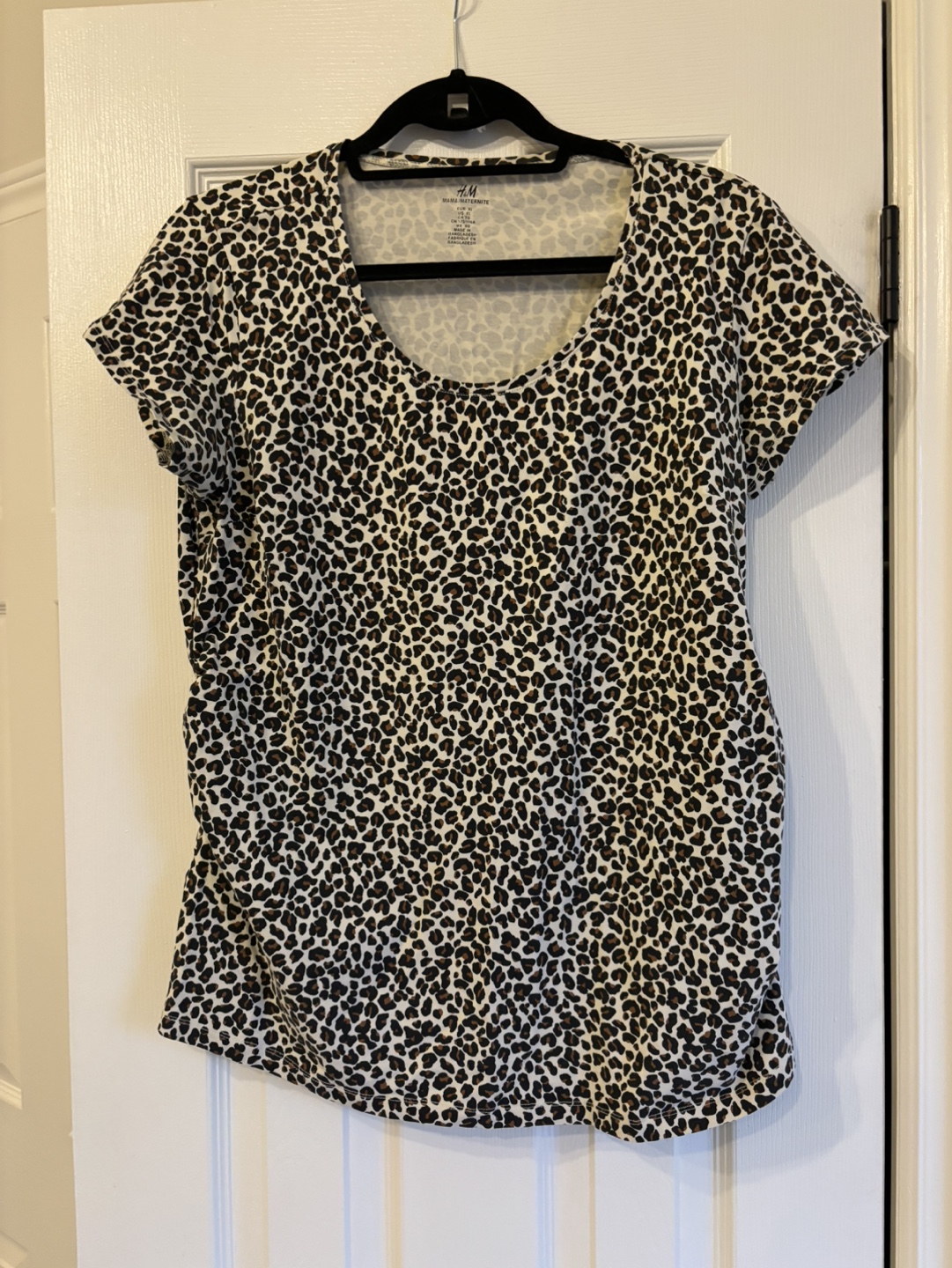 H&M Maternity Leopard Print T-Shirt