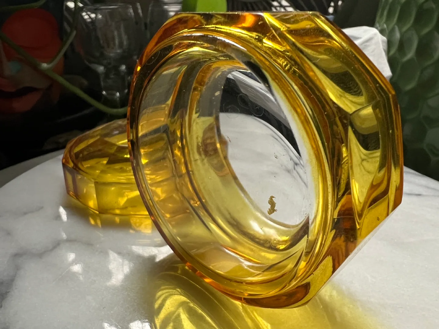 Antique Amber Glass Lidded Box image indicator(2)