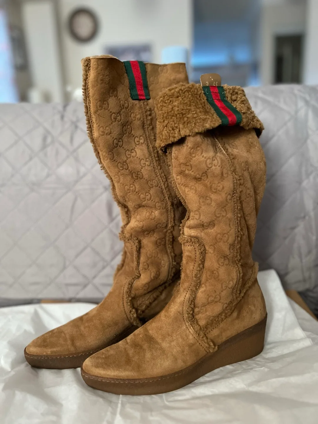 Gucci Fall/Winter boots size 37 image indicator(7)