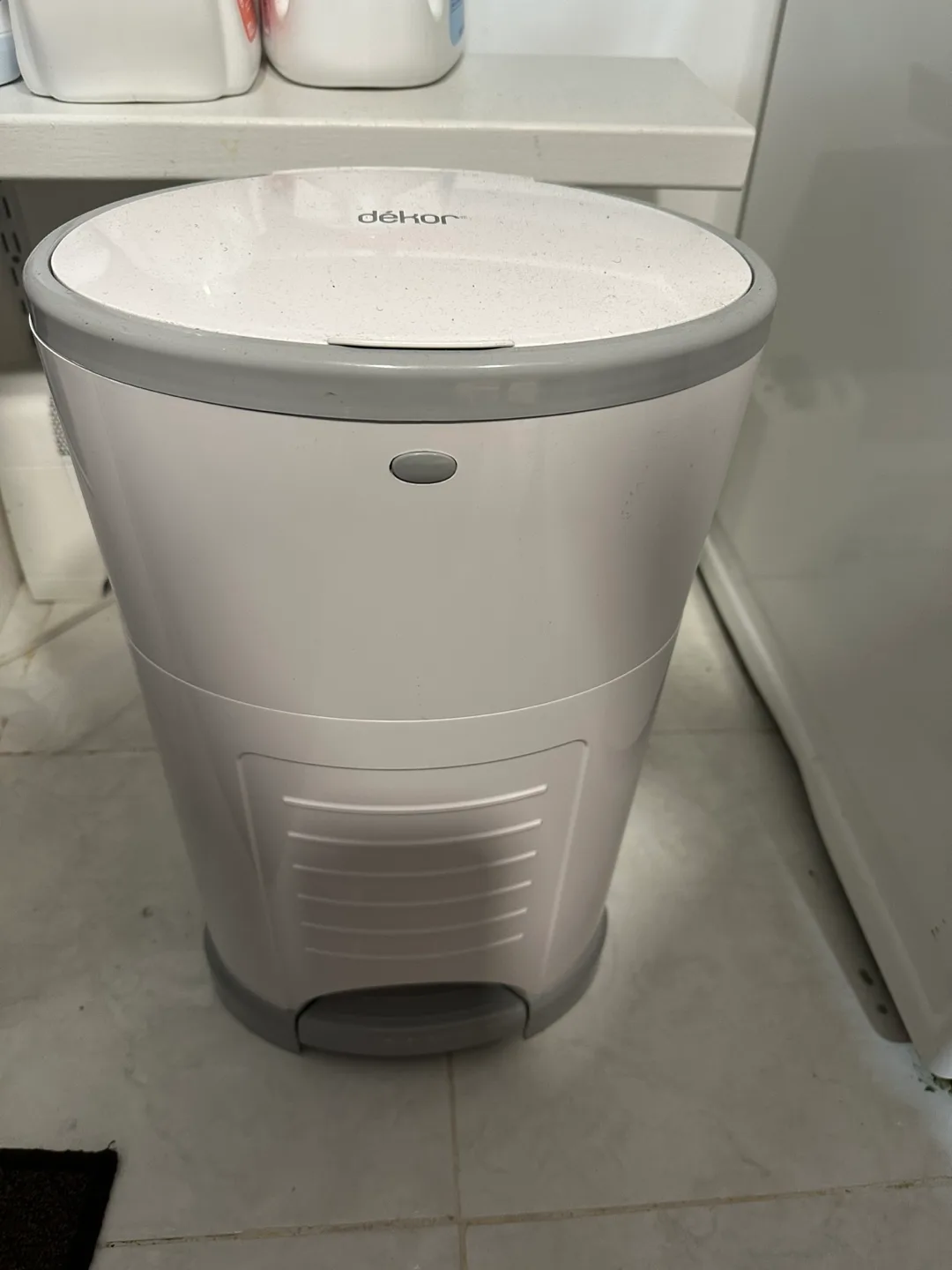 dékor Diaper Pail #ThriftyPicks thumbnail