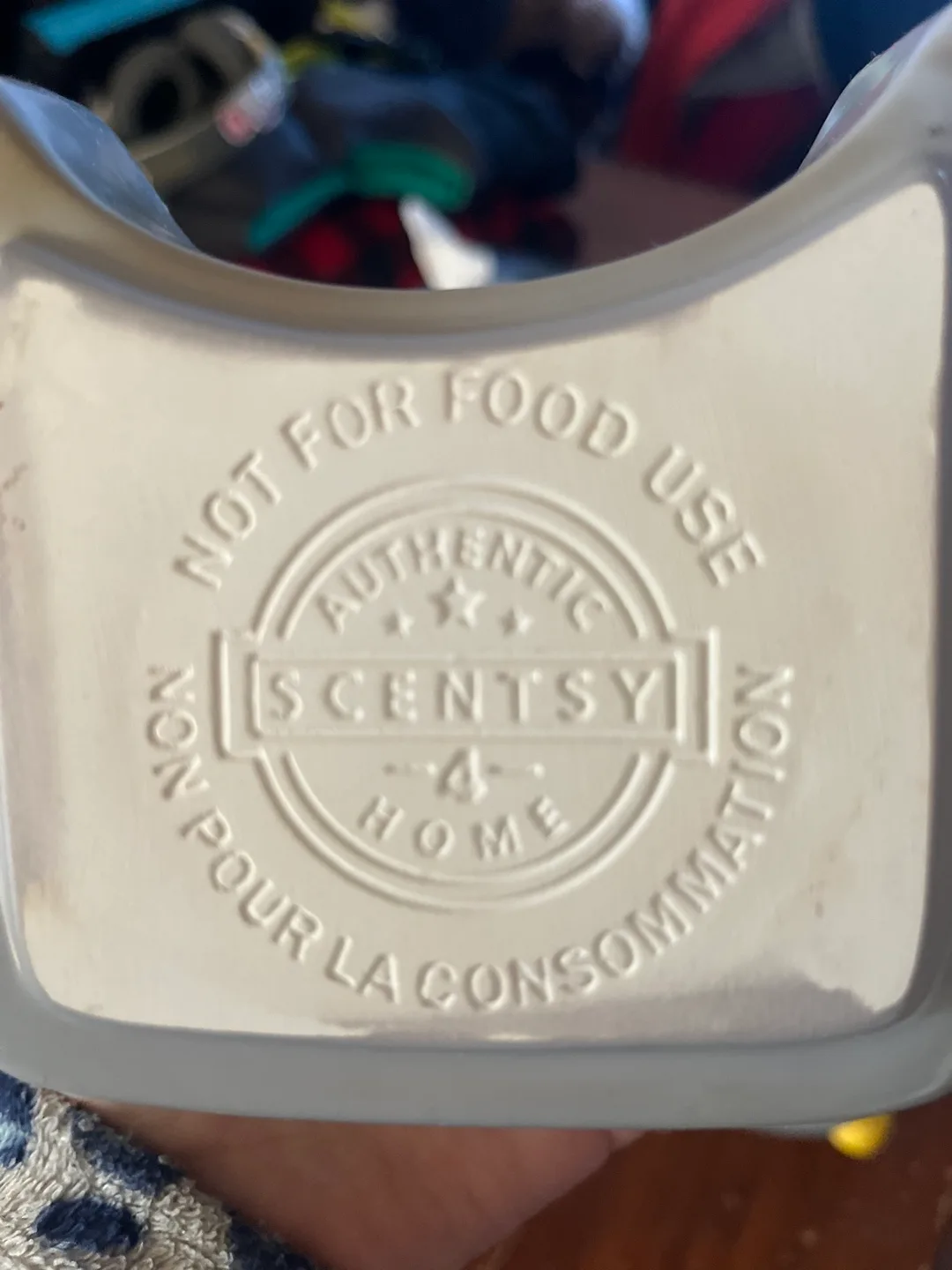 Scentsy Mickey Mouse Warmer image indicator(4)