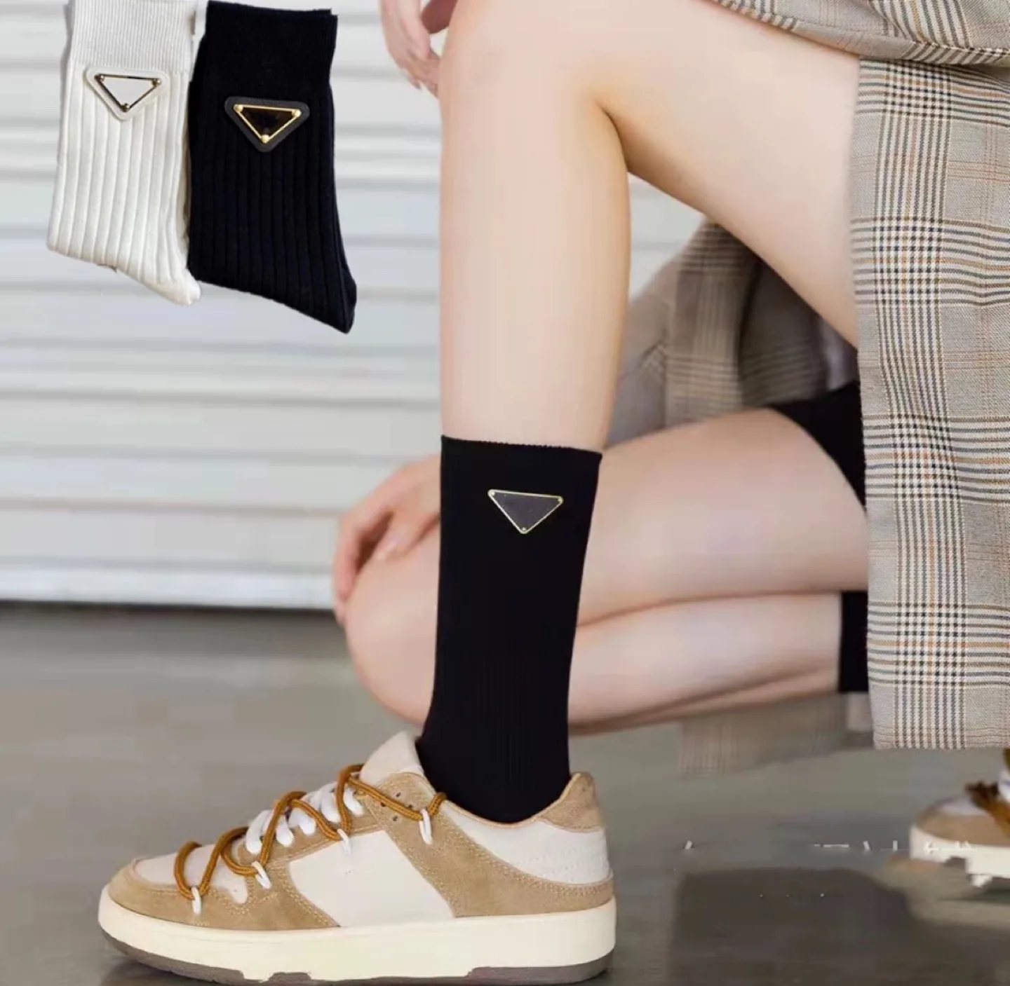Prada Socks 2 pairs image indicator(2)