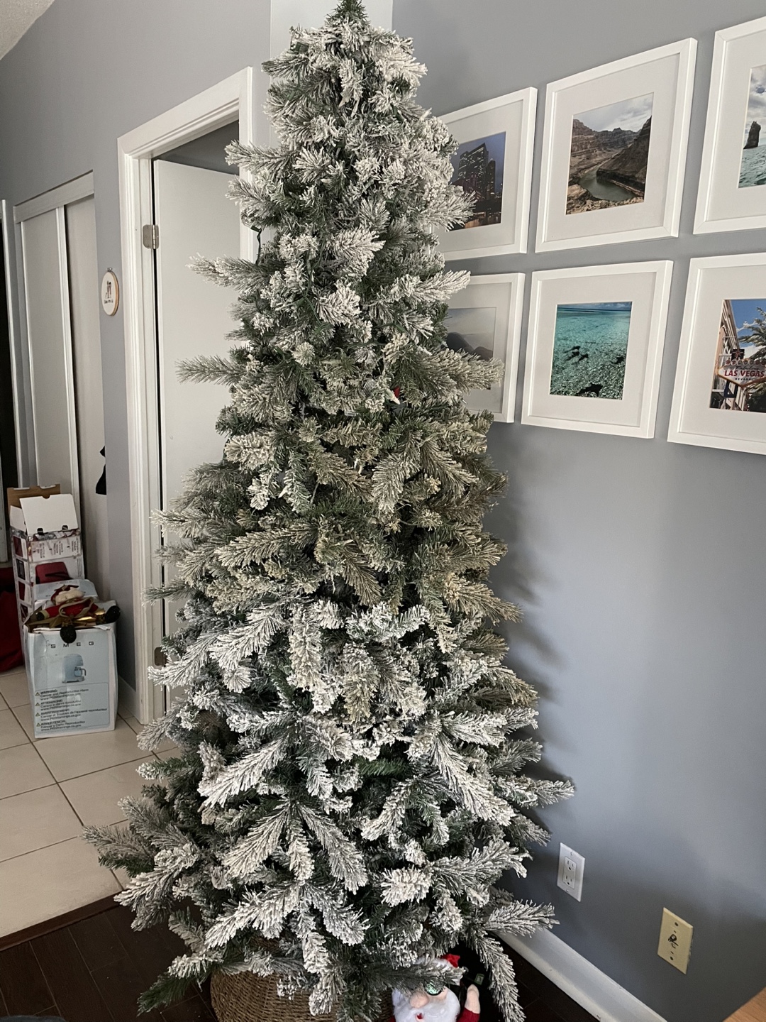 Pre-lit Christmas tree for sale - photo 2
