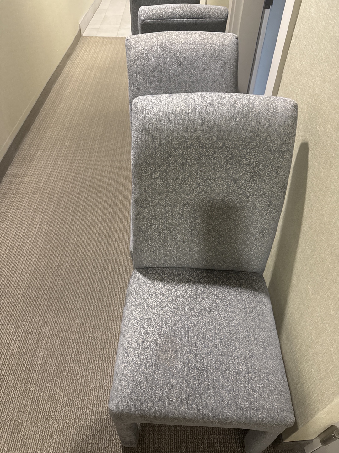 Set of Four Dining Chairs - photo 3