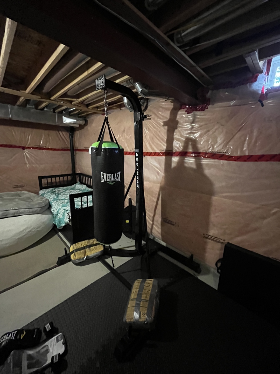 Everlast Freestanding Punching Bag - photo 2