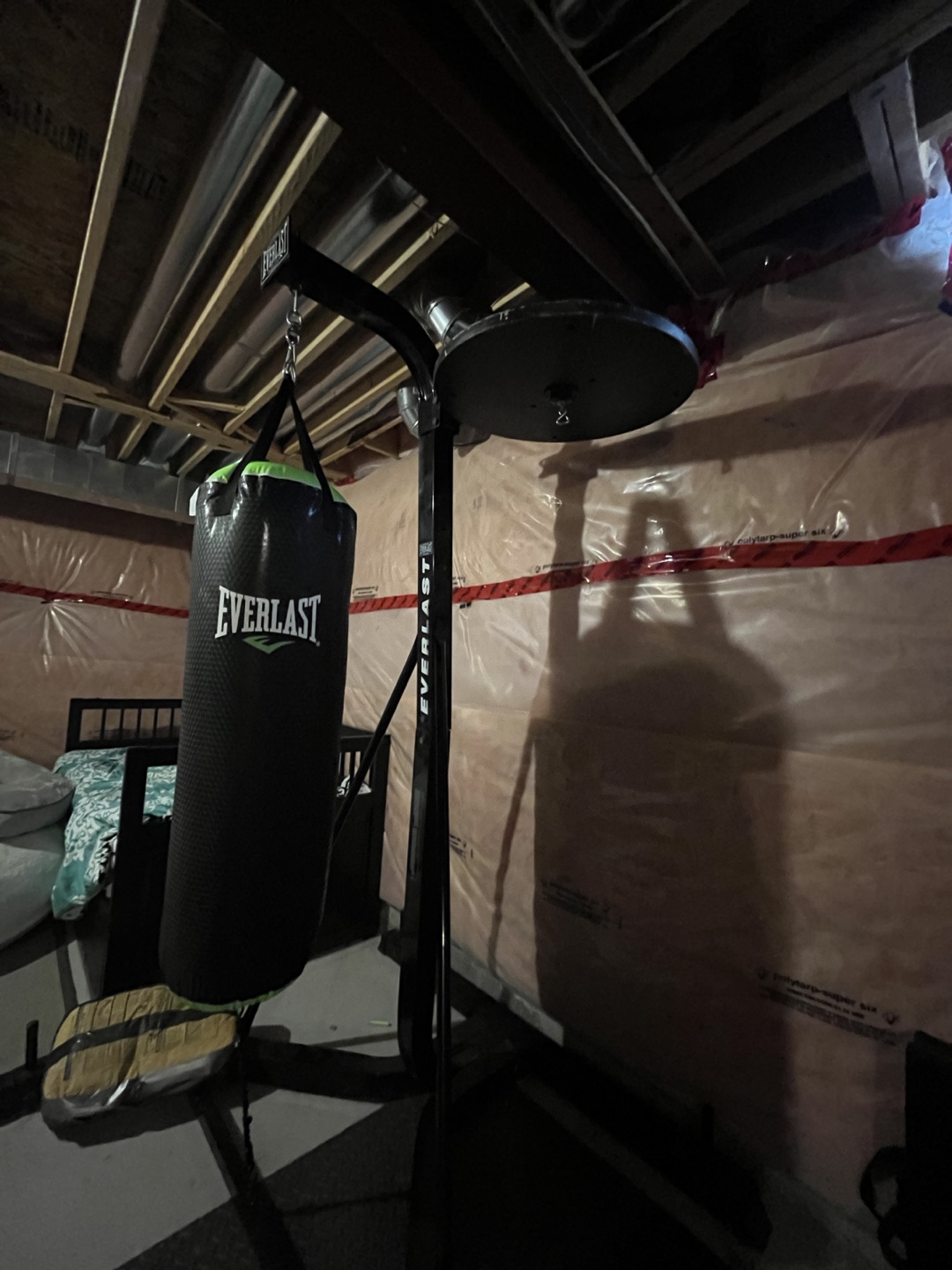 Everlast Freestanding Punching Bag - photo 3