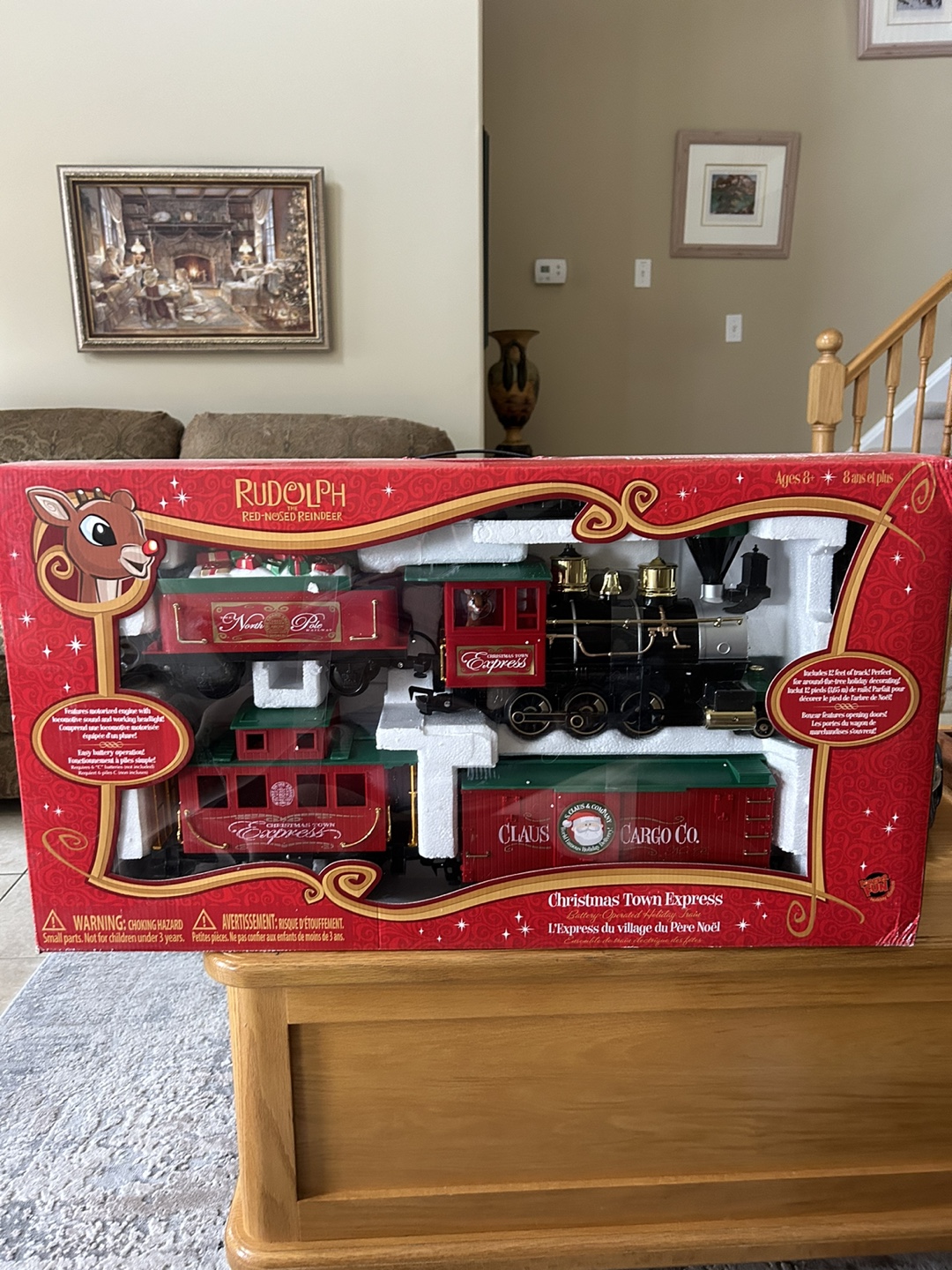 Rudolph Red-Nosed Reindeer Christmas Town Express Train Set