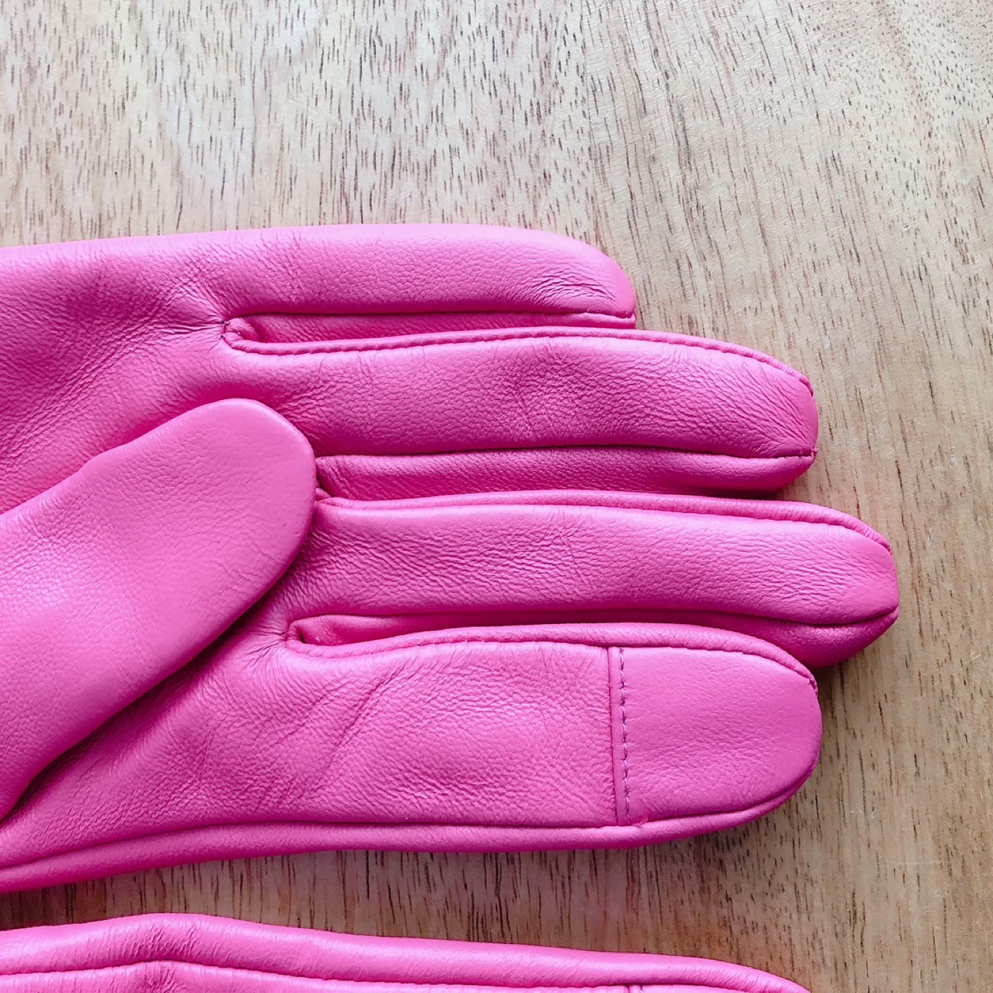 Pink Leather Gloves, Size Large image indicator(5)