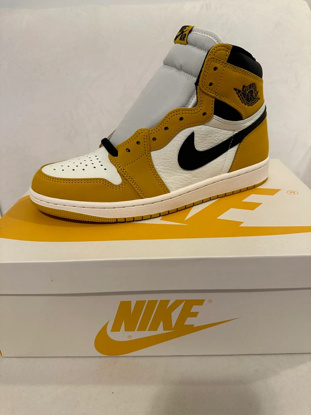 Air Jordan 1 Retro High OG 'Yellow Ochre" - Men #ThriftyPicks thumbnail