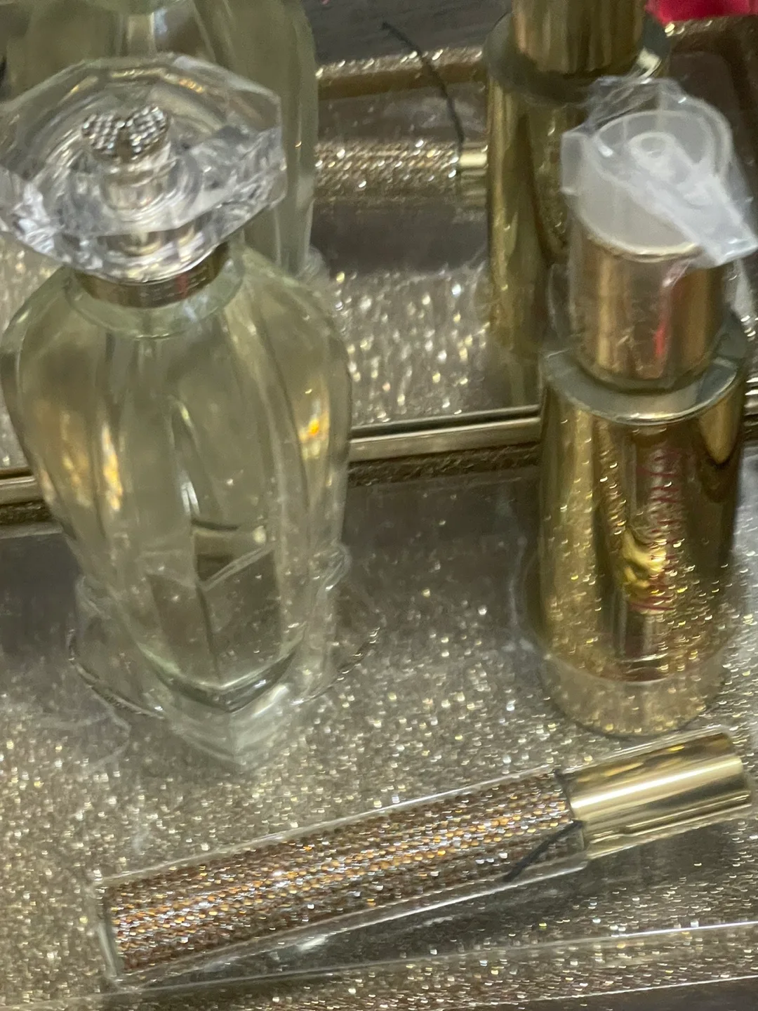 Victoria's Secret Bombshell and Noir Tease Gift Set image indicator(8)
