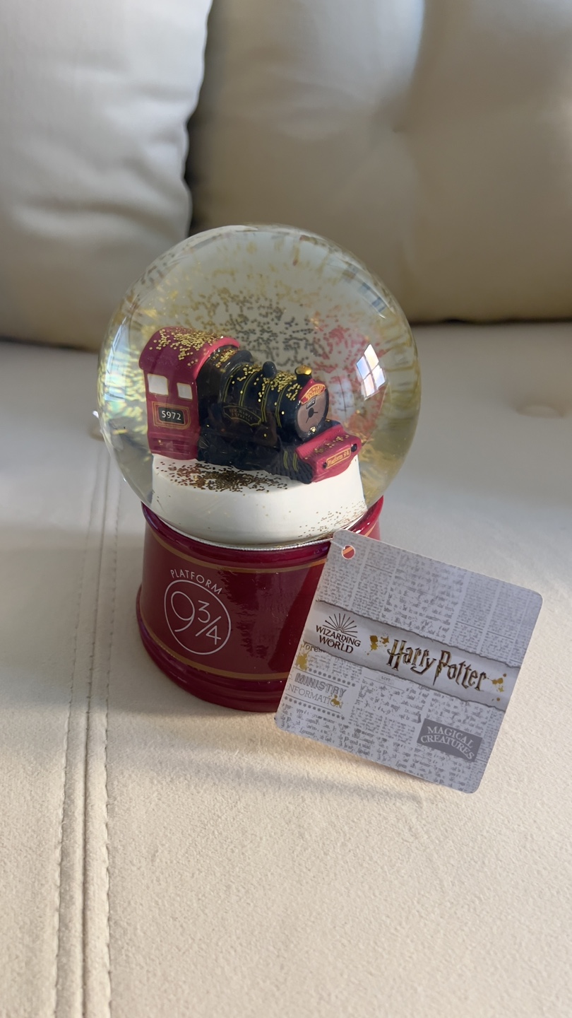 100ml Harry Potter Hogwarts Express Snow Globe