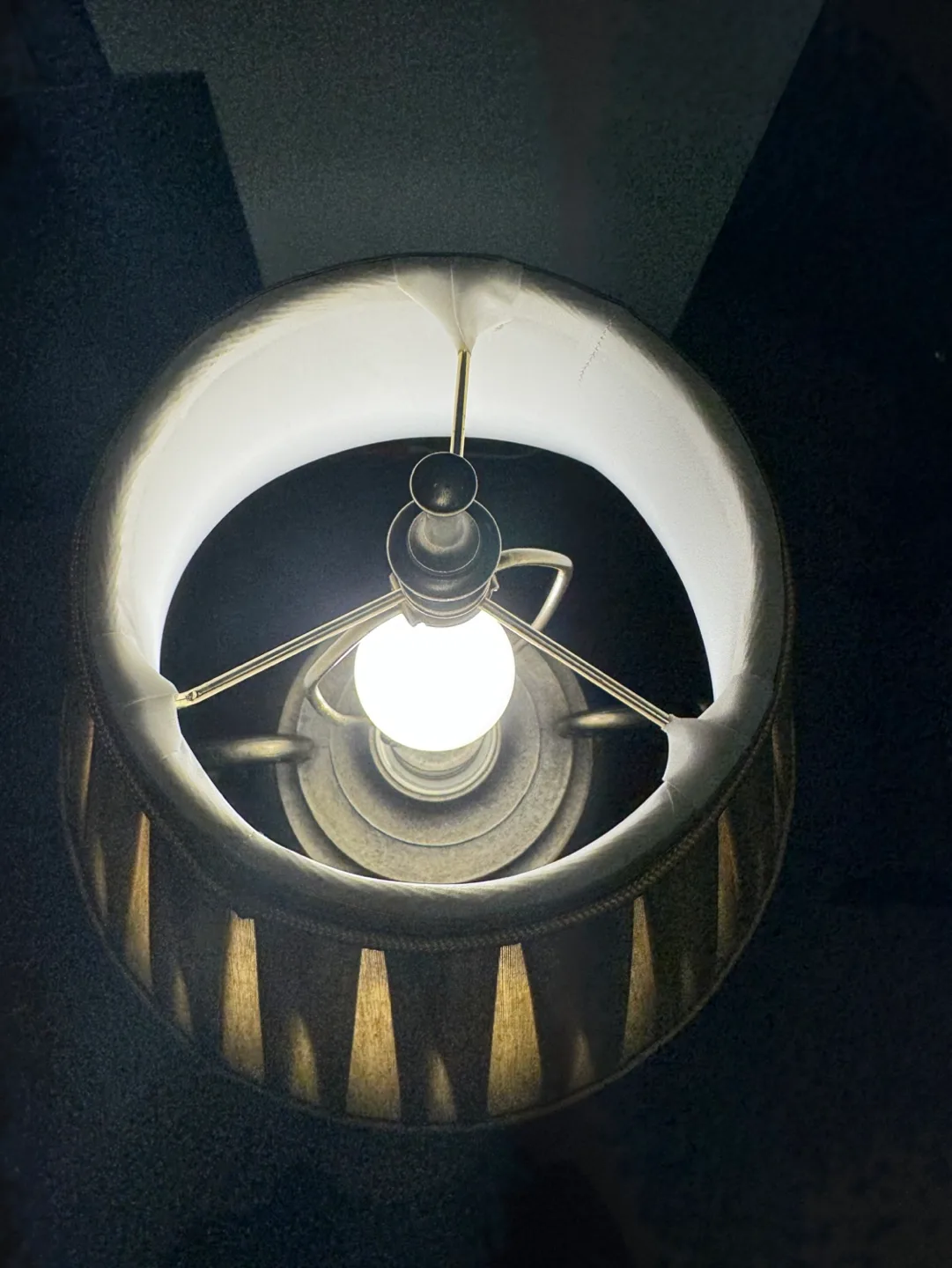 Antique Silver Gold Brass Table Lamp with Gold and Beige Shade image indicator(5)