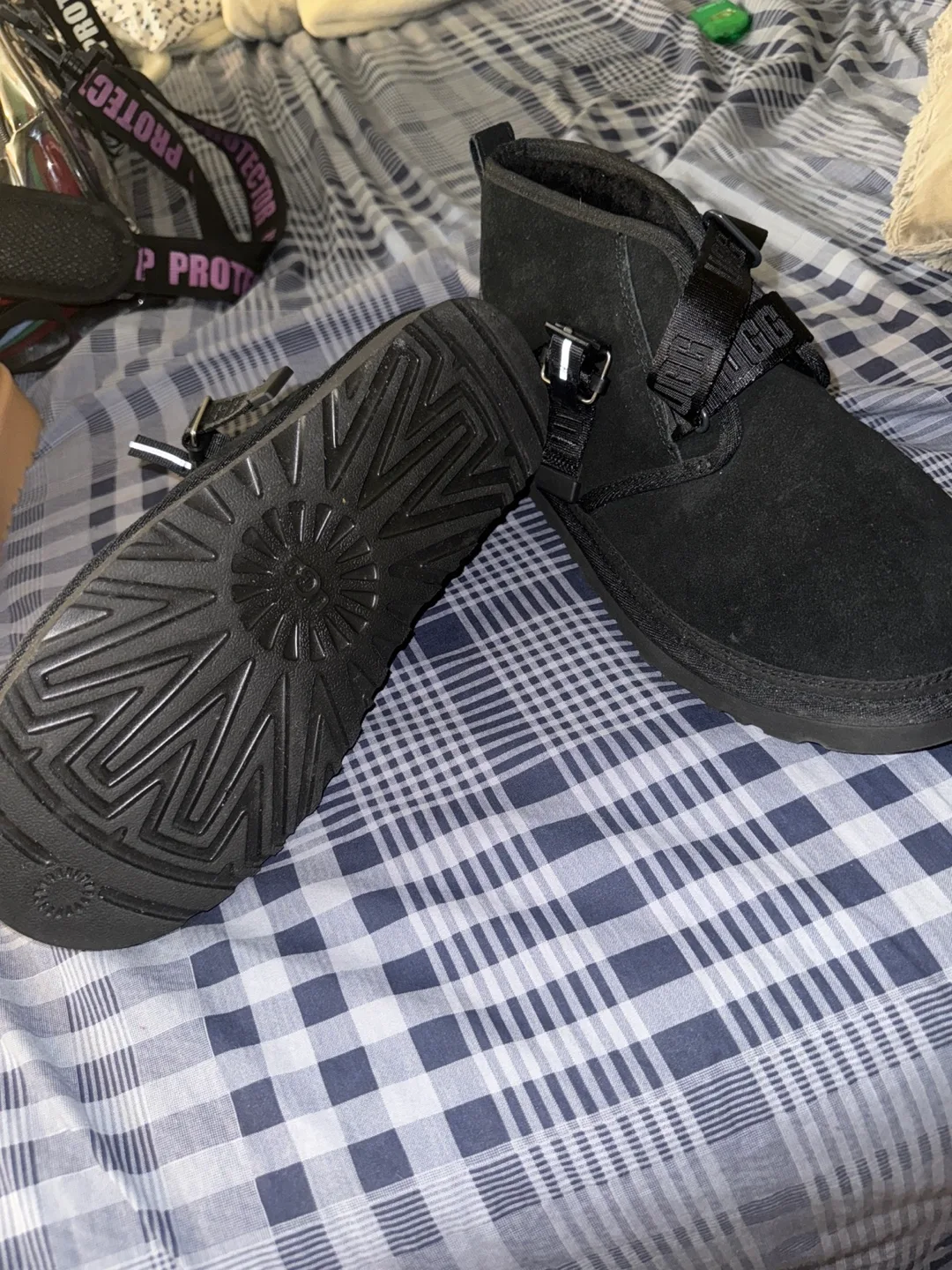 UGG Buckle Boots image indicator(2)