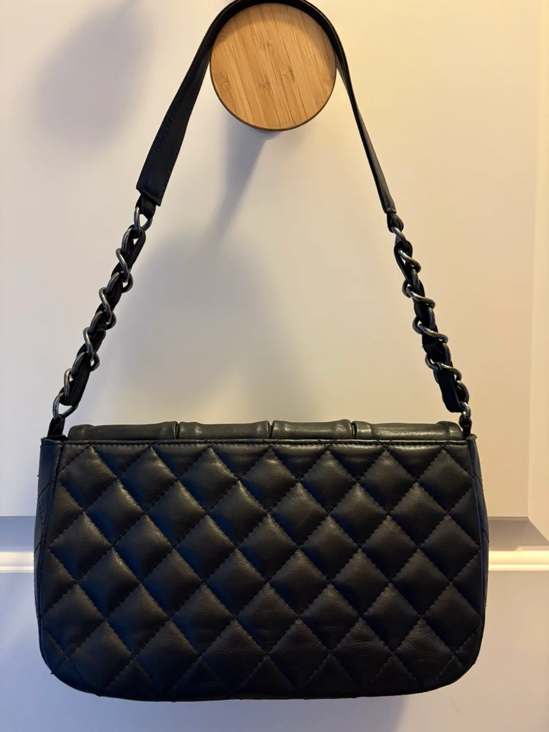 Chanel Quilted Black Leather Bag image indicator(2)