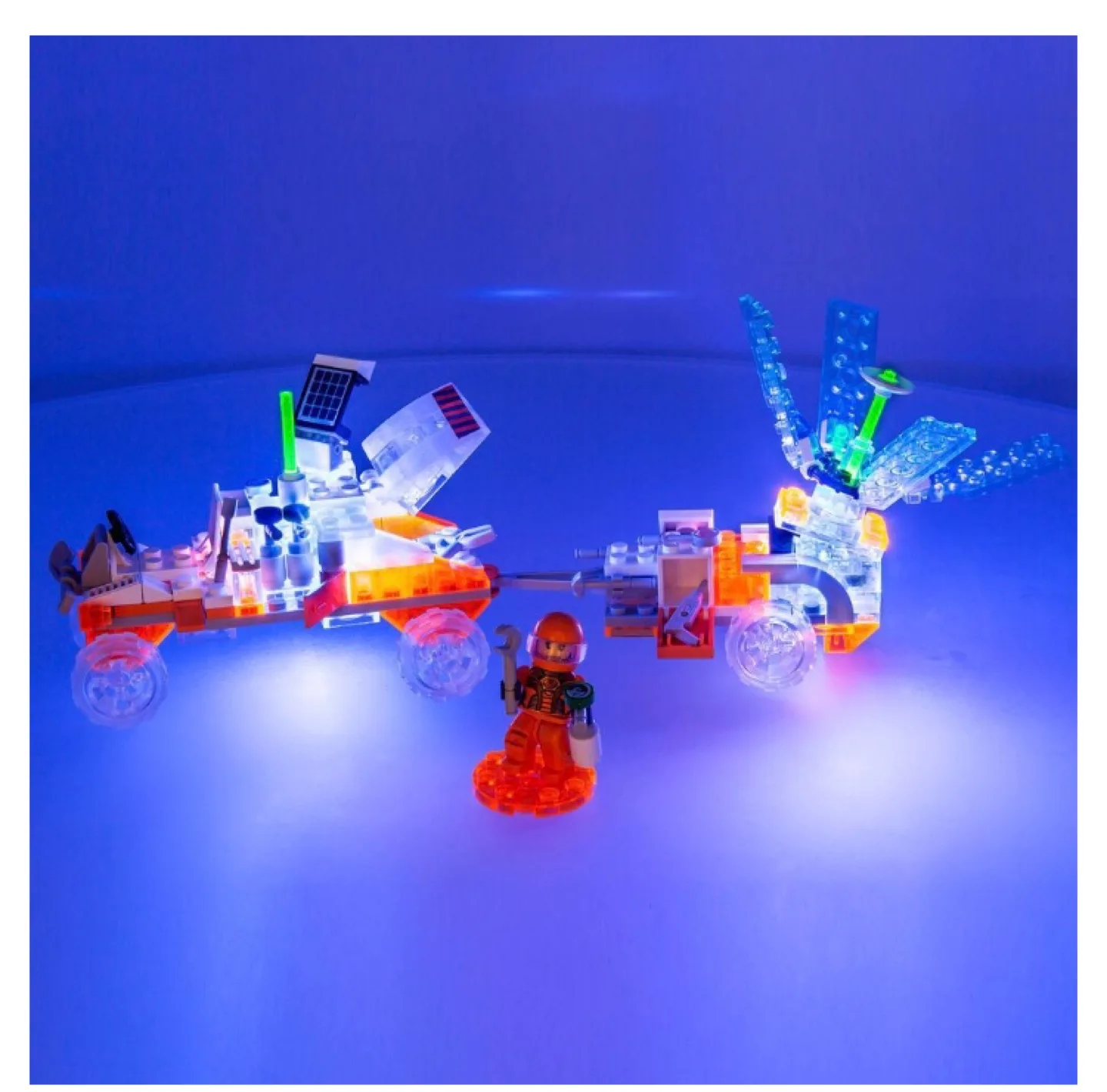 Laser Pegs Mars Explorer Light Up Building Kit (180 pieces) image indicator(4)