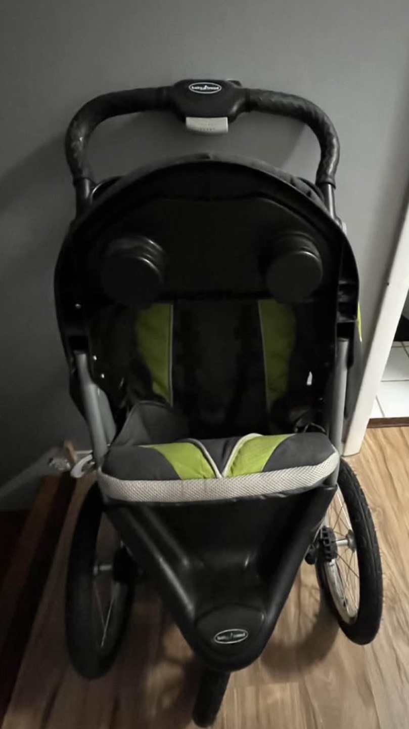 Baby Trend Jogger Stroller - photo 3