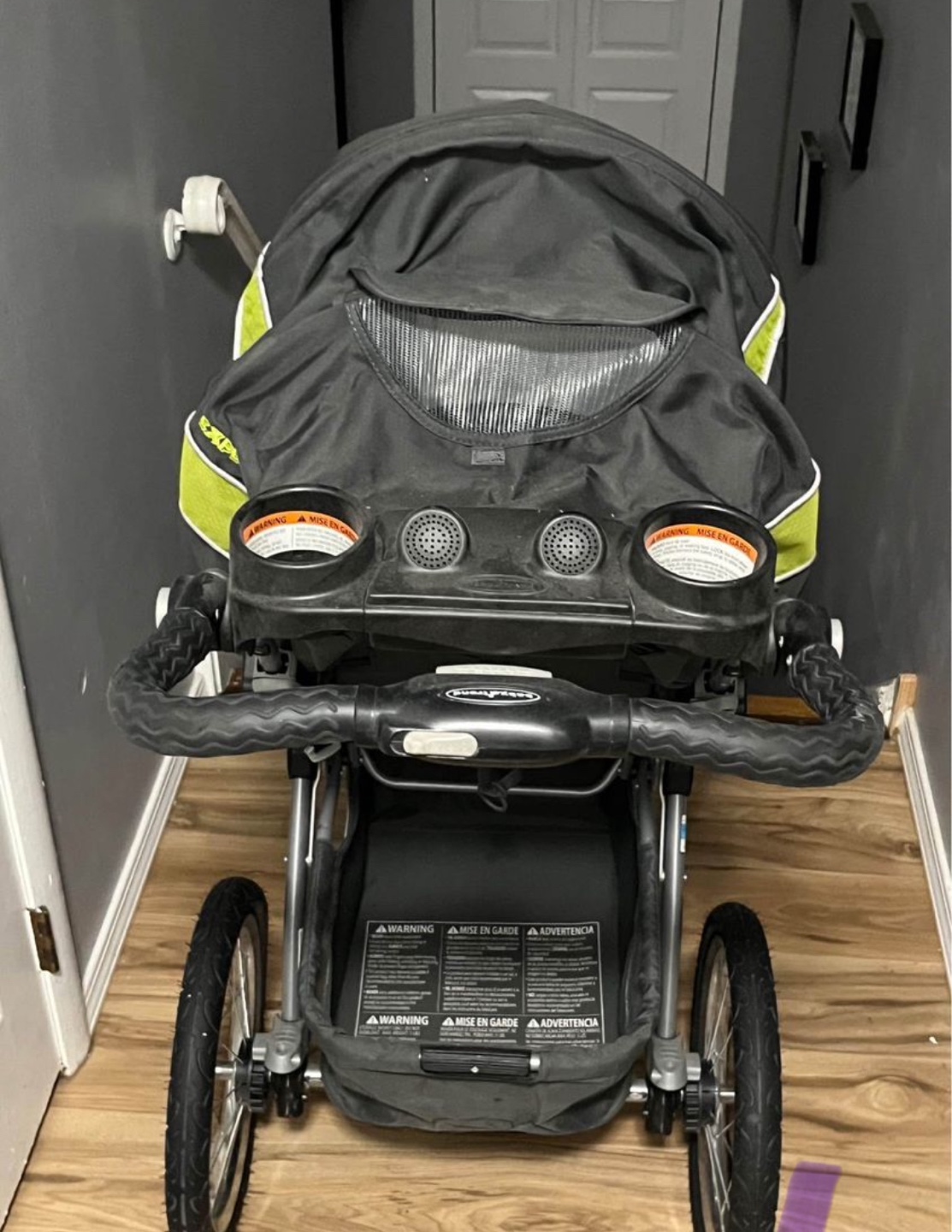 Baby Trend Jogger Stroller - photo 2