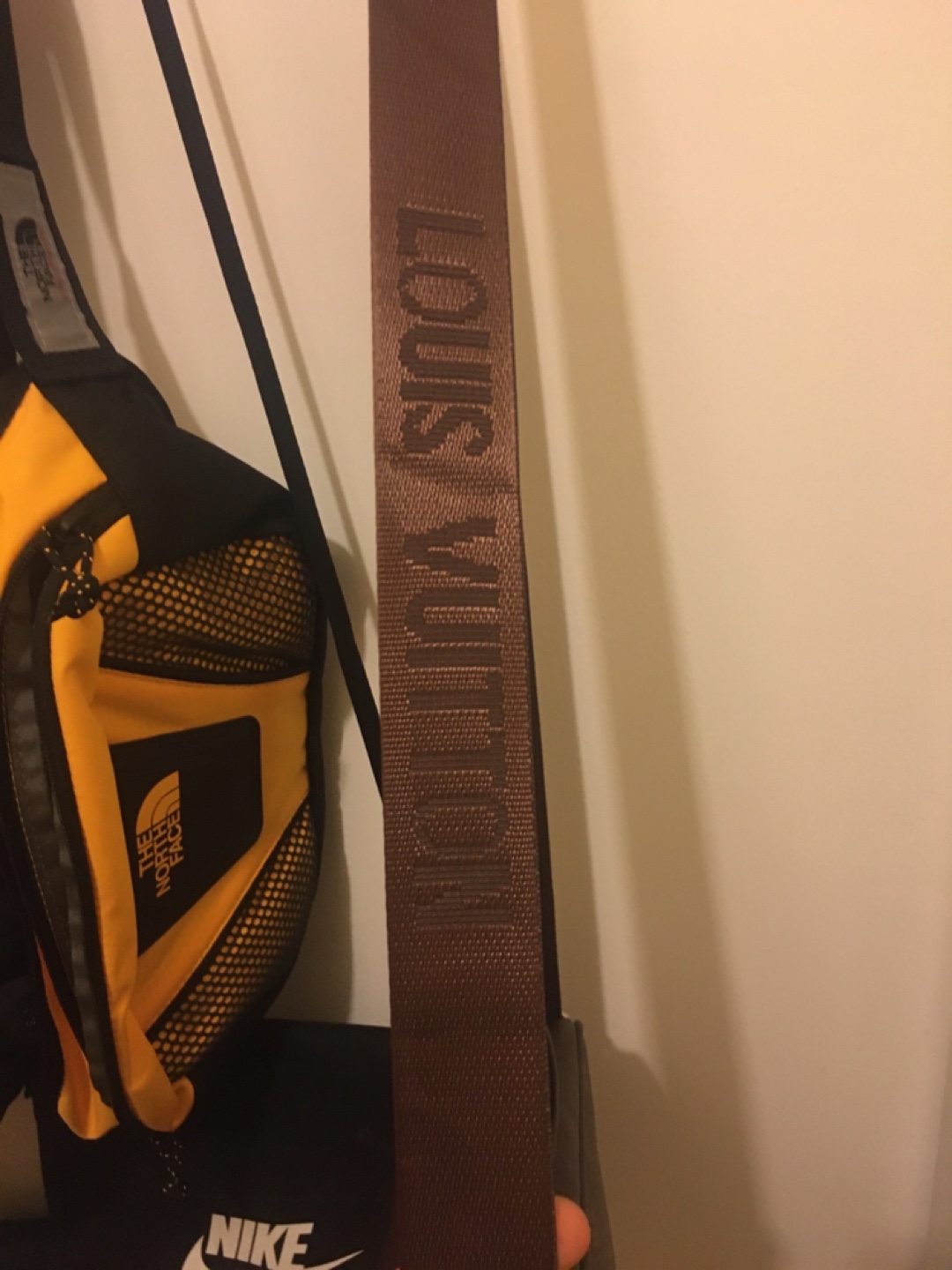 Louis Vuitton Crossbody Bag - photo 3