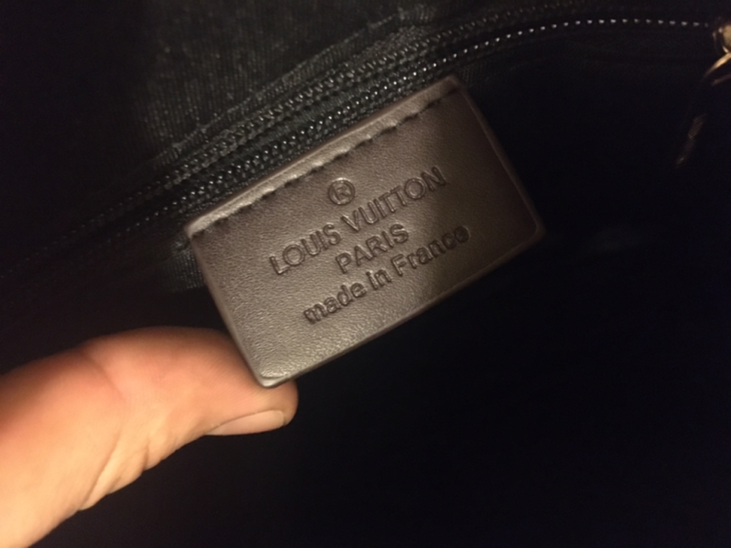Louis Vuitton Crossbody Bag - photo 4