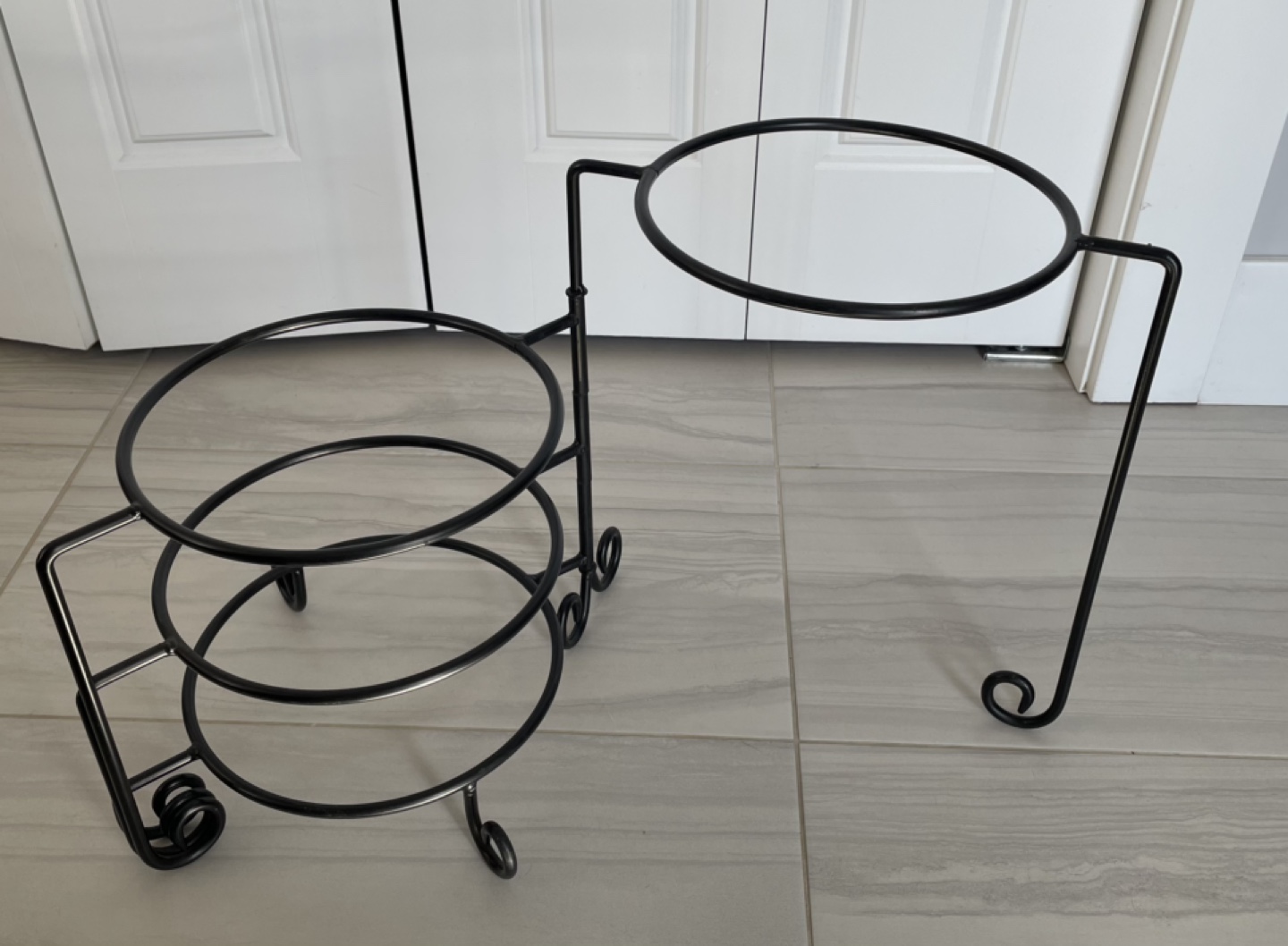 Three Tier Plate Stand - photo 3