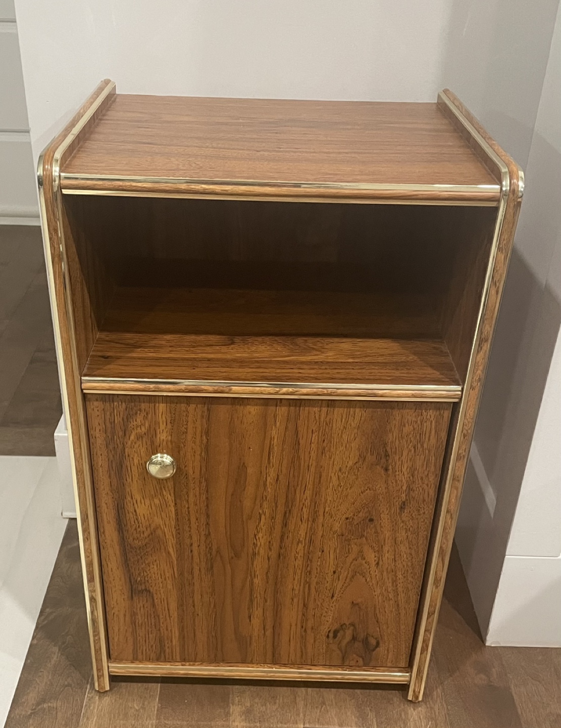 Vintage Wooden Nightstand with Storage - photo 3