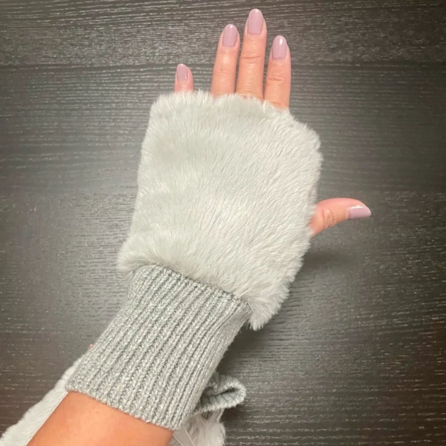 Joe Fresh Winter Faux Fur Fingerless Gloves image indicator(2)