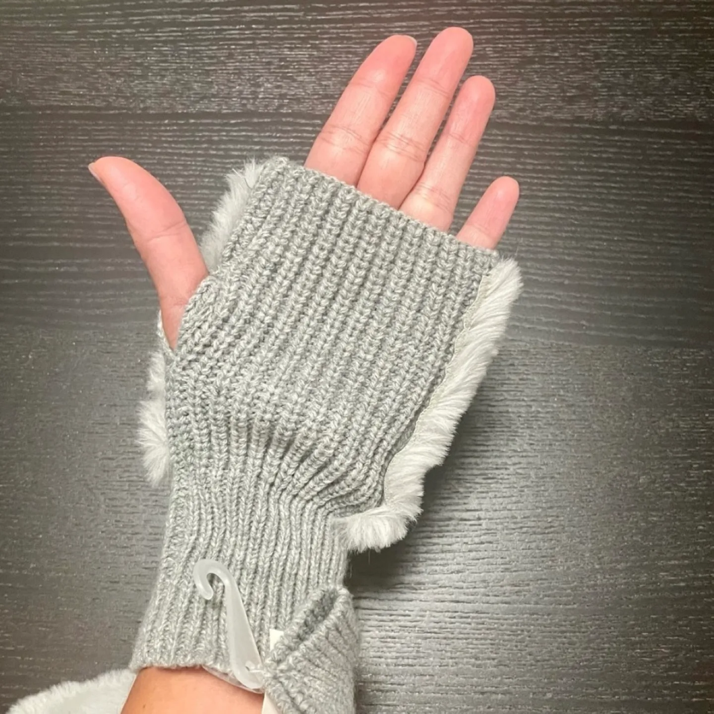 Joe Fresh Winter Faux Fur Fingerless Gloves image indicator(3)
