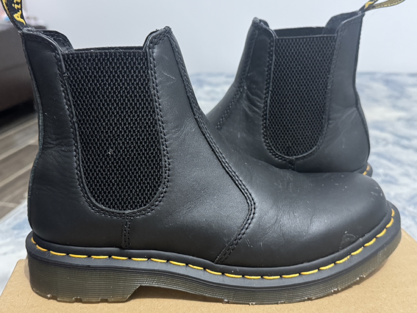 Dr. Martens 2976 Chelsea Boots - photo 3