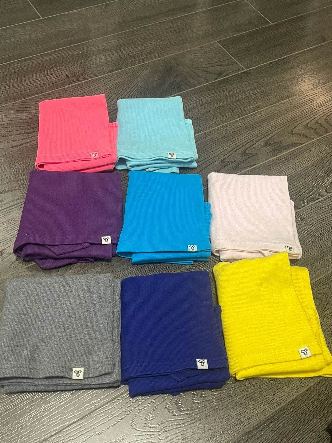 TNA tanktops image indicator(2)