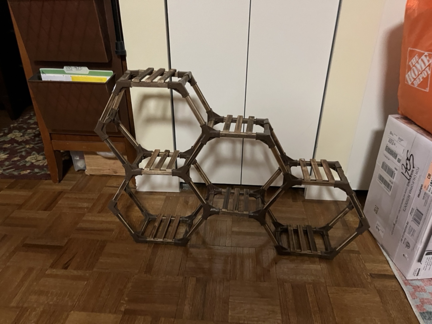 Wooden plant stand - photo 2