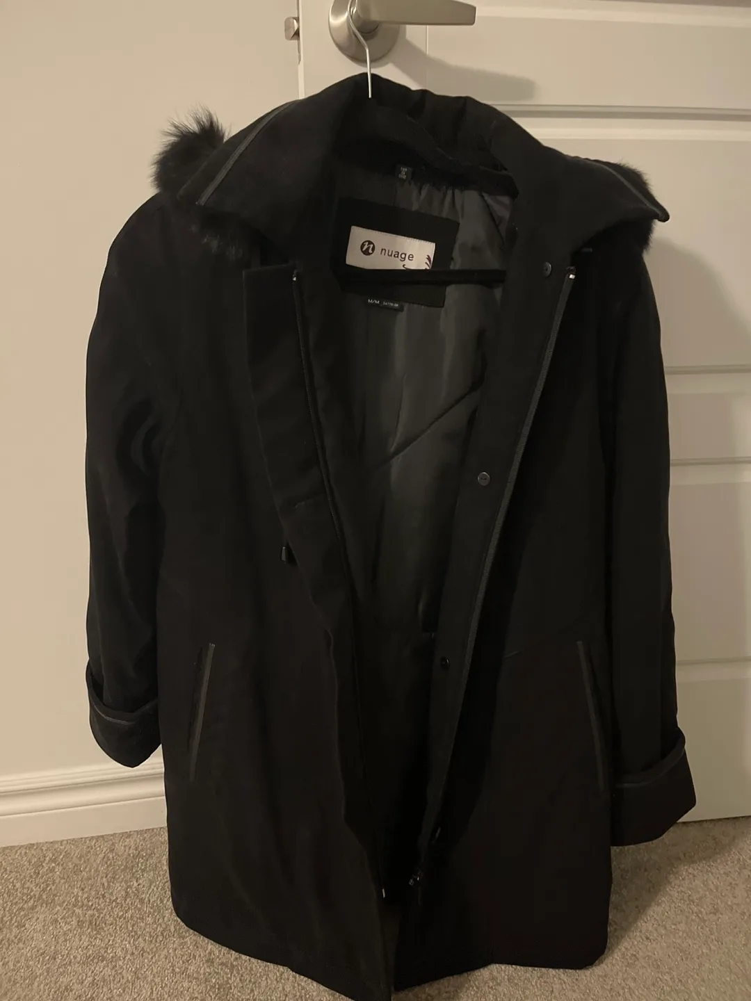 Nuage Black Winter Coat with Fur Hood image indicator(4)