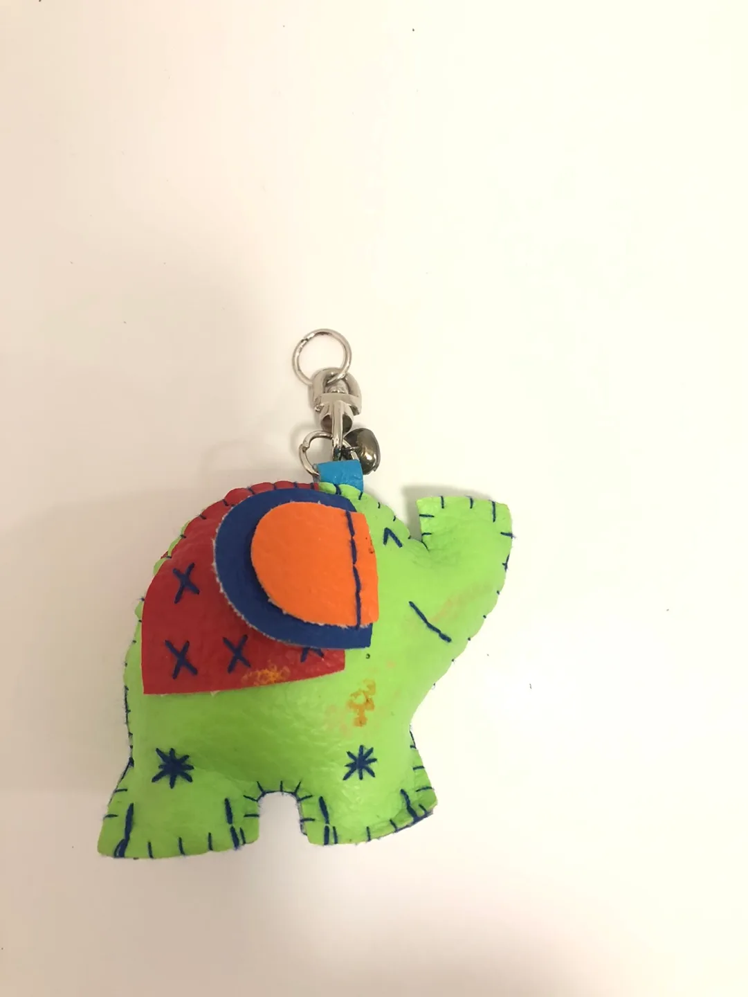 Preowned cute green elephant handcrafted keychain purse image indicator(3)