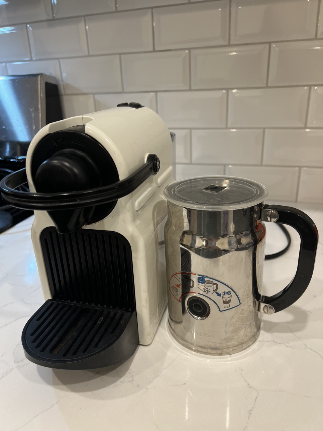 Nespresso innisia Mini Coffee Machine