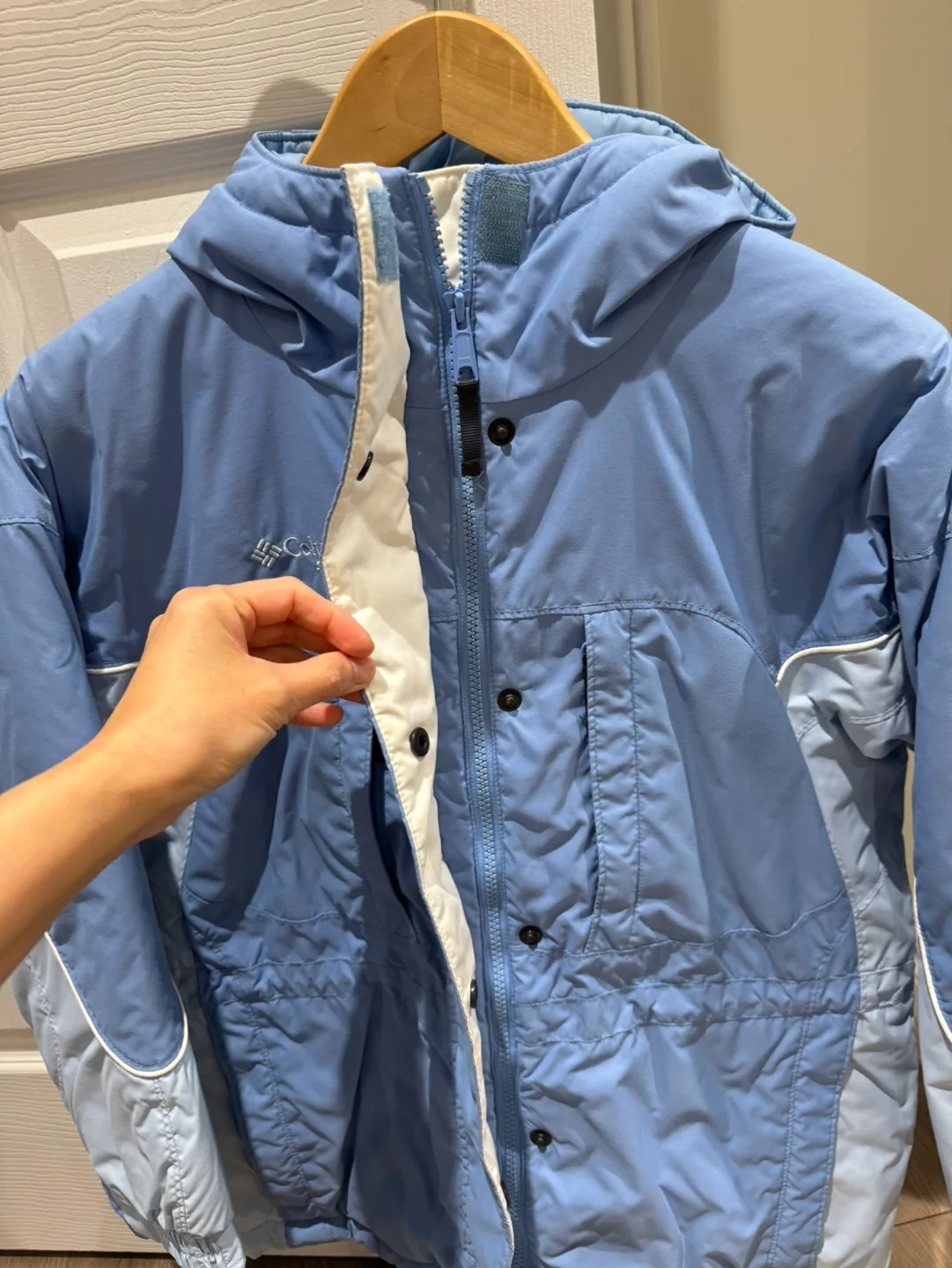 Columbia Sport Winter Jacket image indicator(6)