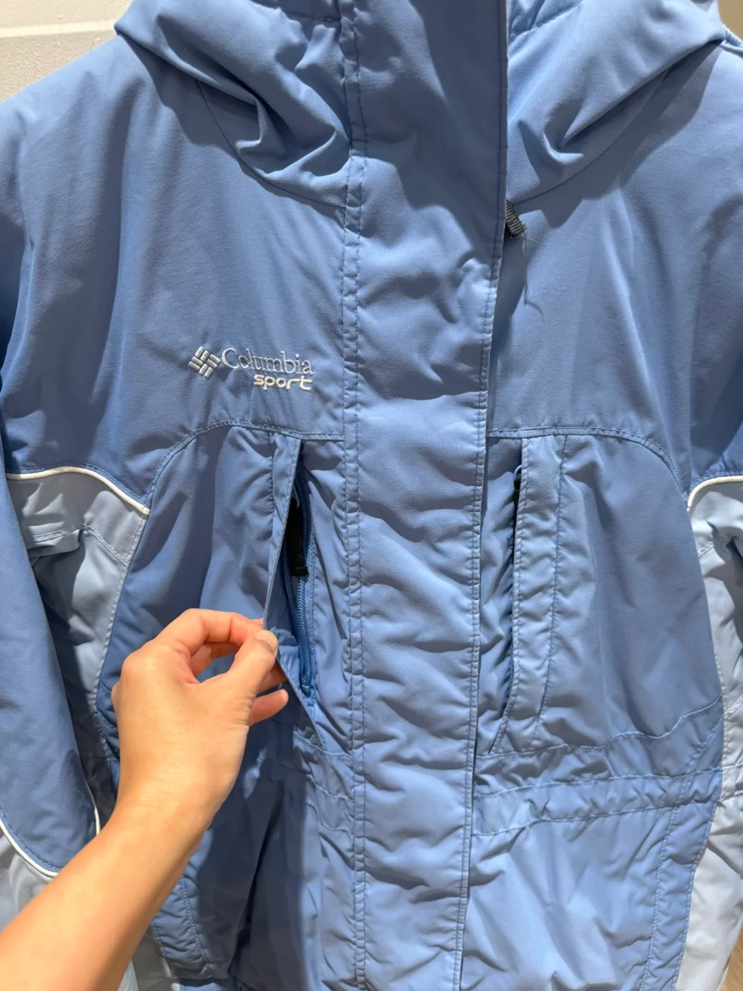 Columbia Sport Winter Jacket image indicator(4)