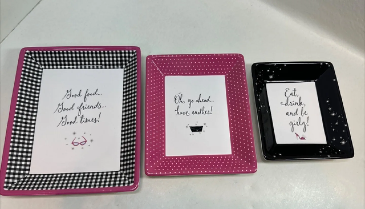 Set of 3 Barbie 45th Anniversary Plates image indicator(9)