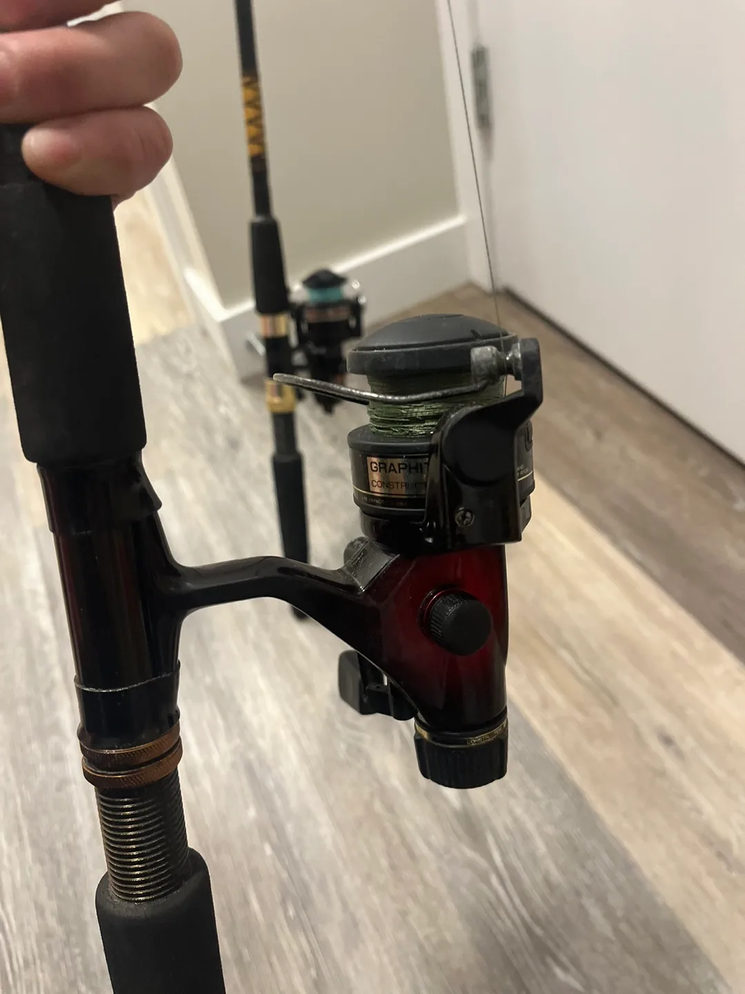 2 Fishing Rods and Reels for Salmon fishing image indicator(3)