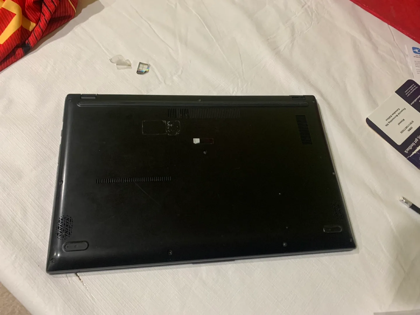 ASUS VivoBook Laptop image indicator(5)