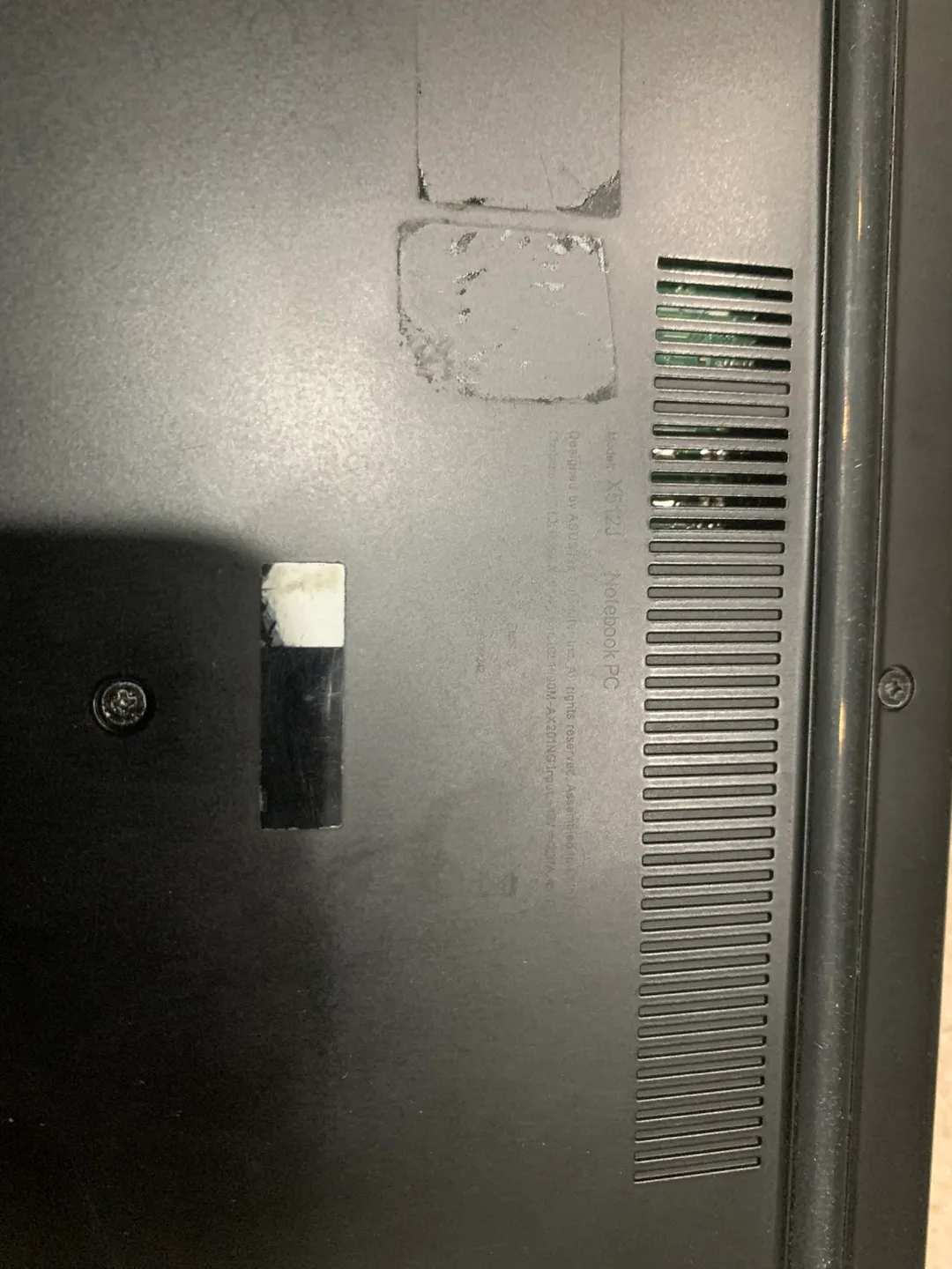 ASUS VivoBook Laptop image indicator(6)