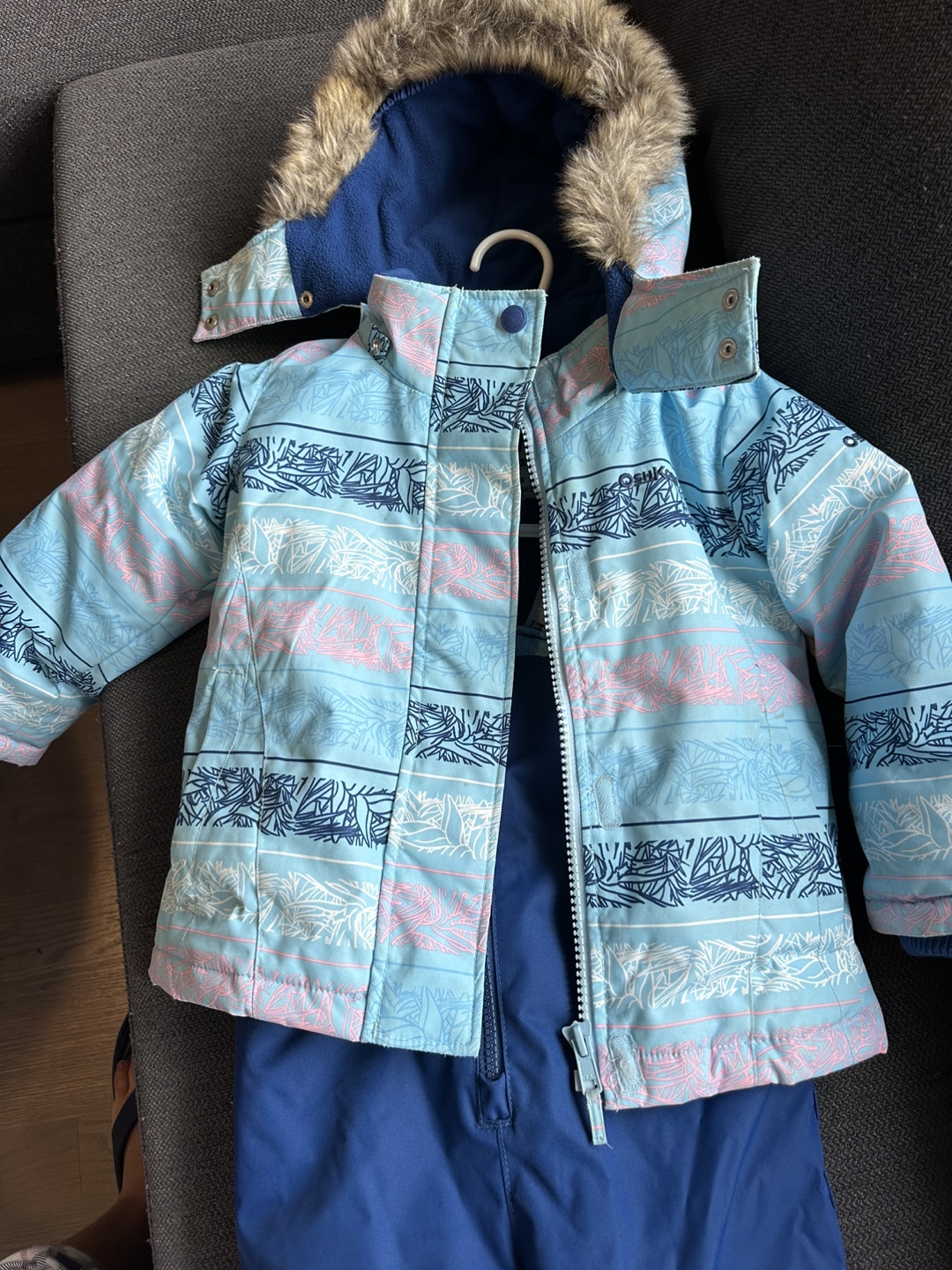 OshKosh B'gosh Kids Snowsuit - photo 2